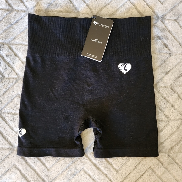 Bundle of 3 Workout Shorts - Picture 7 of 9